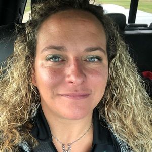 Meet your Posher, Valerie